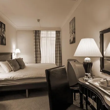 Britannia New Street Station Hotel 3*