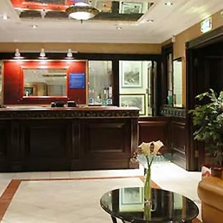 Hotel Britannia New Street Station